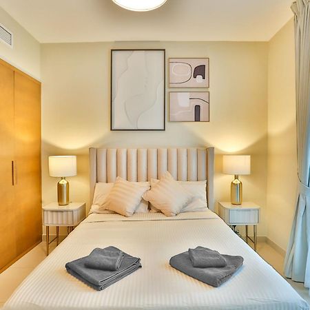 Apartamento Lux 1Br 2 Min To Burj Khalifa Dubái Exterior foto