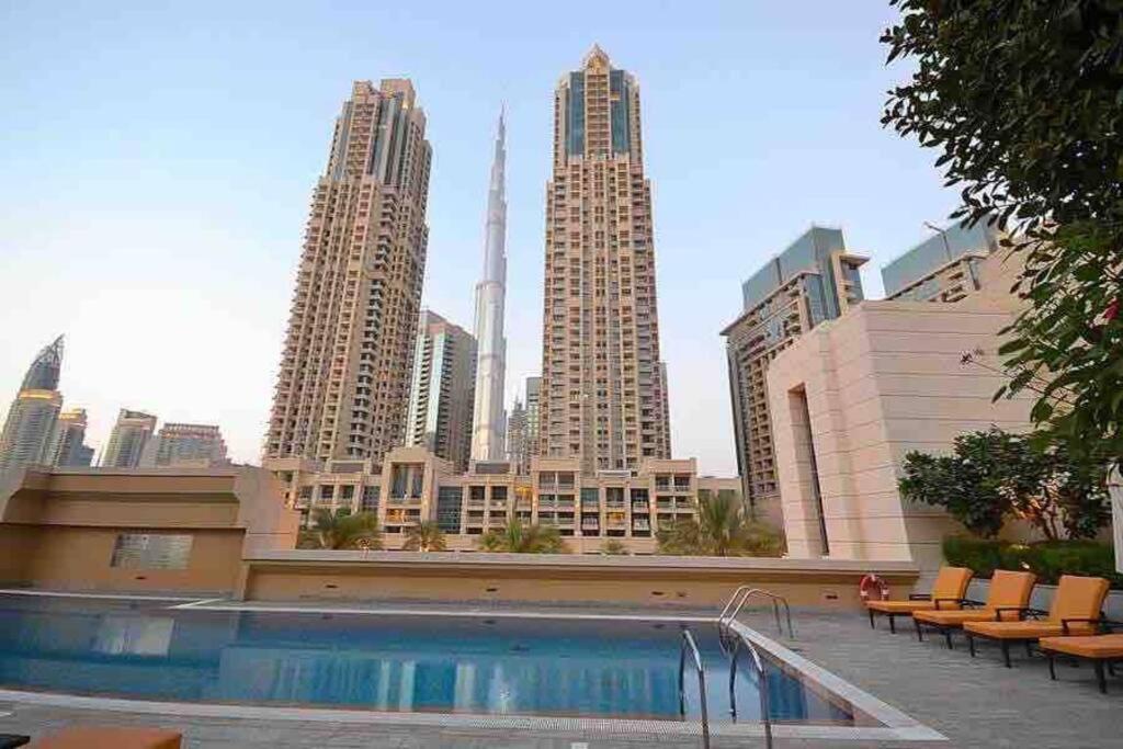 Apartamento Lux 1Br 2 Min To Burj Khalifa Dubái Exterior foto