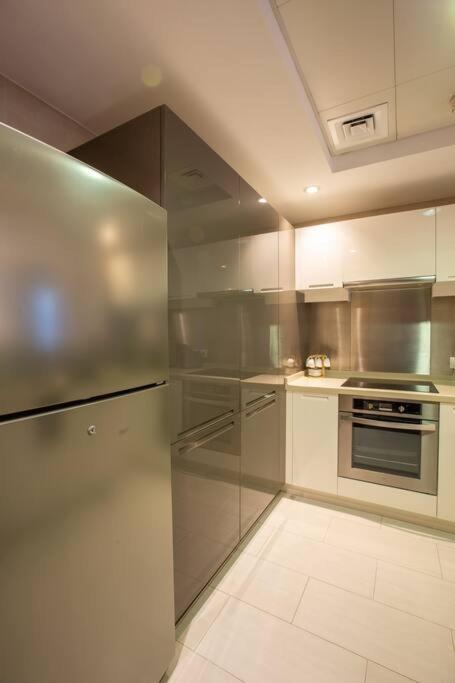 Apartamento Lux 1Br 2 Min To Burj Khalifa Dubái Exterior foto